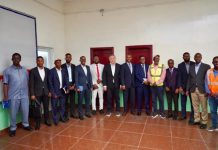 Mas’uuliyiin ka socda xafiiska Hantidhowrka Guud ee Qaranka oo la kulmay wasiirka Dekadaha iyo Gaadiidka Badda XFS