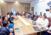 Muxuu Wasiir Xoosh Kala hadlay Guddiga Xiriirka Arrimaha Xasillinta?