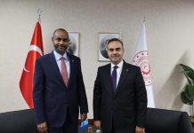 Wasiirka Dekedaha XFS oo kulan la qaatay wasiirka warshadaha Turkiga