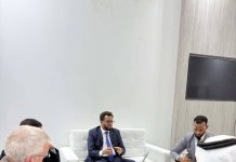 Wasiirka Isgaarsiinta iyo Tiknoolajiyada oo kulan la qaatay dhiggiisa dalka Kenya