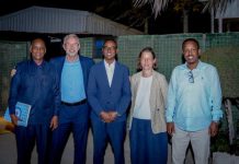 Guddoomiyaha SoDMA oo la kulmay Agaasimaha Barnaamijyada Horumarinta Dowladda Ingiriiska