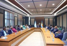 Madaxweynaha JFS oo Qaabilay Xildhibaanada Soomaaliya ku Meteli doona Baarlamaanka (EAC)