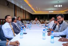 Duqa Muqdisho oo kulan la qaatay Xildhibaanno ka tirsan Labada Gole ee BFS