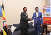 Wasiirka amniga oo Kampala kula kulmay dhigiisa Uganda