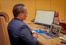 Guddoomiyaha gobolka Banaadir oo ka qayb galay shir fogaan-arag ah oo lagu dooranayay xoghayaha guud ee ururka magaalooyinka Carabta