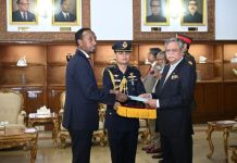 Madaxwaynaha Bangaladesh oo aqoonsiga danjire ka guddoomay safiirka Soomaaliya