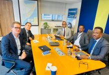 Guddoomiyaha hay’adda SoDMA oo la kulmay wakiilka Bangiga Adduunka ee Soomaaliya