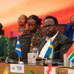 R/wasaare ku-xigeenka “Maalgelinta Cimilladu ma aha sadaqo, ee waa iskaashi loogu talagalay isbeddel iyo xalal-waara.”