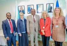 Wasiirka Warfaafinta, Dhaqanka iyo Dalxiiska oo la kulmay Safiirka Midowga Yurub ee Soomaaliya