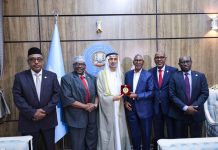 Guddoonka aqalka sare ee JFS ayaa Xarunta Aqalka Sare ku qaabilay wafdi uu hoggaaminayo guddoomiyaha Baarlamaanka Caaliga ah eeis cafiska iyo nabada