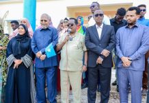 Mas’uuliyiin ka tirsan Dowladda oo kormeer ku tagay Degmada Kaaraan, halkaas oo ay ka socoto qaadashada Kaarka Codbixinta Doorashada