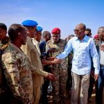 Wafdi uu Hoggaaminayo Madaxweynaha Koonfur Galbeed oo gaaray Degmada Xudur ee Gobolka Bakool