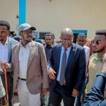 Qaar ka mid ah Golaha Wasiirrada ee XJFS ayaa kormeer ku tagay goobaha laga qaadanayo kaarka codbixinta Doorashooyinka Golaha Deegaanka ee G.Banaadir