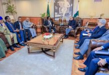 Wafdi uu hoggaaminayo wasiirka Arrimaha guddaha XFS oo kulan la qaatay Wasiirka Arrimaha guddaha dalka Pakistan