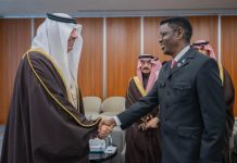 Wasiirka amniga oo la kulmay madax ka tirsan boqortooyada Sucuudiga