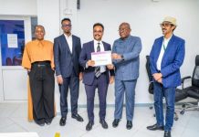 Wasiirka Warfaafinta oo soo xiray habraaca xiriirka hay’adaha dowladda