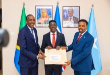 Dowladda Soomaaliya oo loo ogolaaday inay bixiso Baasaboorka Bulshada Bariga Afrika