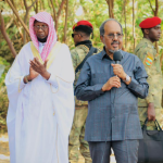 Madaxweynaha JFS oo salaaddii Ciidul fidriga la oogay shacabka deegaanka Gendershe