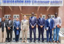 Agaasimaha guud Hay’adda Socdaalka oo Muqdisho ku qaabilay Ergayga Qaramada Midoobey ee Soomaaliya