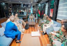 Taliyaha Xoogga Dalka Soomaaliyeed oo la kulmay Saraakiil ka socday Safaaradda Talyaaniga ee Soomaaliya