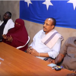 Jaaliyadda Soomaalida ee Gobolka Xadarmuut oo Afur u sameeyay Safiirka Soomaaliya ee Yemen
