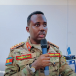 Taliyaha Ciidanka Xoogga oo la dardaarmay ciidan loo diyaariyay tababar dhanka dibadda ah