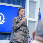 Taliyaha Ciimada Booliska Soomaaliya oo Magaalada Baydhabo kula kulmay Saraakiisha Ciidamada Booliska