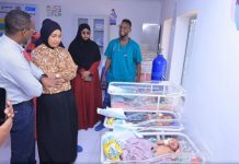 Wasiirka Qoyska oo kormeertay Tuullada Carruurta SOS ee Muqdisho