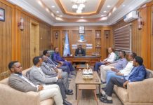 Wasiirka cadaaladda oo qaabilay agaasimayaal ka socda dowlad goboleedyada