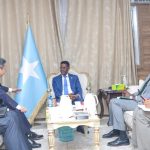 Wasiirka Amniga Gudaha XFS oo la kulmay Danjiraha Dowladda Shiinaha u fadhiya Dalka Soomaaliya