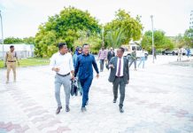 Wasaarada beeraha oo Muqdisho ku qabatay kulan ku aaddan caqabadaha Beeraleyda haysta