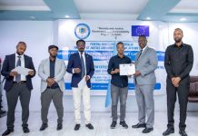 Wasiirka cadaaladda oo tababar u soo xiray hawlwadeeno ka tirsan Wasaaradda