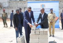 Ra’iisul Wasaare Xamsa oo Maanta dhagax dhigay Xarunta Horumarinta Manaahijta Waxbarashada Dalka