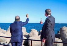 Markabka qodista Ceelka Shidaalka Curadka oo Dekadda Muqdisho laga sagootiyay