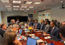 Wafdi uu hoggaaminayo Wasiirka Maaliyadda Soomaaliya oo gaaray Maraykanka