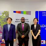 Xildhibaan Aweys Maxamed Cumar oo Nirobi kula shiray Mas’uuliyiin ka tirsan K/ Kuuriya