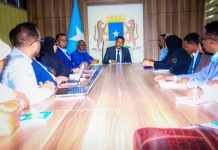 Wasiirka Warfaafinta Dhaqanka iyo Dalxiiska XFS oo kulan is xogwareysi ah la qaatay Agaasimaha Guud iyo Agaasimayaasha Waaxyaha Wasaaradda