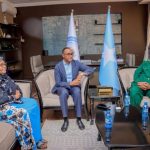 Guddoomiyaha SoDMA oo la kulmay Taliyaha Ciidanka Asluubta Soomaaliyeed