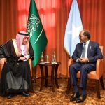Madaxweynaha JFS Mudane Xasan Sheekh Maxamuud oo Magaalada Kampala kula kulmay Wasiir Ku-xigeenka Arrimaha Dibadda Dalka Sacuudiga