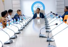 Wasiirka Warfaafinta XFS iyo Guddoomiyaha Guddig Doorashooyinka Qaranka oo ka wada hadlay arrimaha wacyigelinta Doorashooyinka