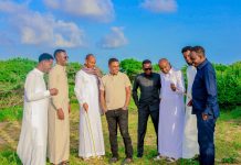 Wasiirka Warfaafinta iyo mas’uuliyiin kale oo booqday goob dalxiis oo ku taalla degmada Kaxda