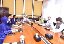 Wasiirka Qoyska XFS oo magaalada Islamabad kula kulantay Dhiggeeda Dalka Bakistan