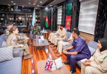 Taliyaha Ciidamada Xoogga Dalka oo la kulmay Taliyaha Howlgallada Dowladda UK