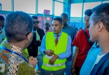 Wasiirka Wasaaradda Warfaafinta XFS oo kormeeray Goobaha Adeegyada Dalxiisayaasha ee Garoonka Diyaaradaha Aadan Cadde