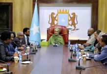 Guddoomiyaha KMG ah ee Golaha Shacabka oo kulan la qaadatay Guddiga Doorashada Guddoomiyaha Golaha Shacabka