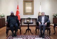 Wasiirka Wasaaradda Awqaafta XFS oo la kulmay Madaxa Diyanet ee Turkiga
