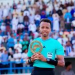 Garsooraha Soomaaliga ah ee Cumar Cartan oo Berri dhex-dhexaadinaya Ciyaarta UEFA Super Cup