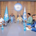 Guddoomiyaha Hay’adda SoDMA oo kulan la qaatay Guddoomiyaha Guddiga Xuquuqul Insaanka Qaranka