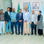 Wasiiru Dowlaha Xafiiska Raโiisul Wasaaraha oo booqday Safaaradda Soomaaliya ee Tanzania