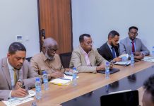 Guddiga Warfaafinta Baarlamaanka oo Kulan la qaatay Wasiirka Wasaaradda Warfaafinta ee XFS